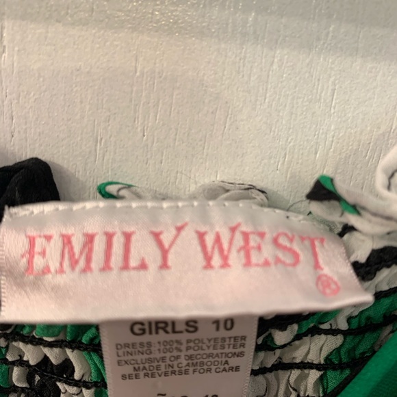 Emily West dress - Picture 3 of 4